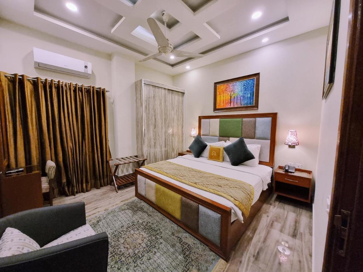 Hayyat Luxury Apartments Lahore Esterno foto